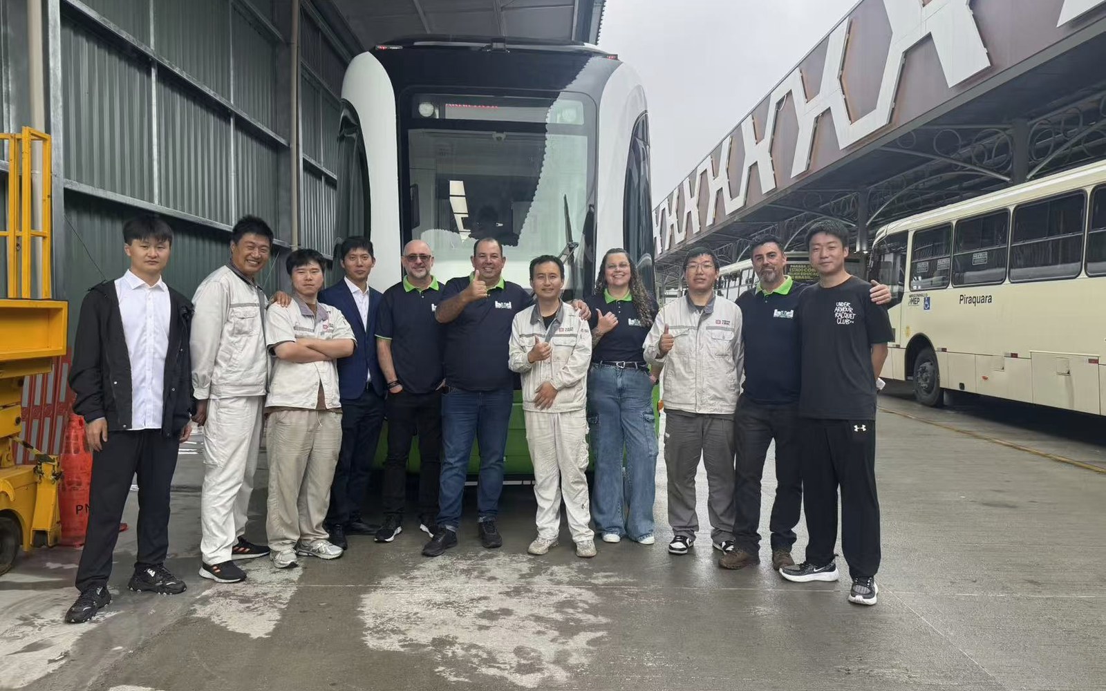华擎交通项目团队工程现场